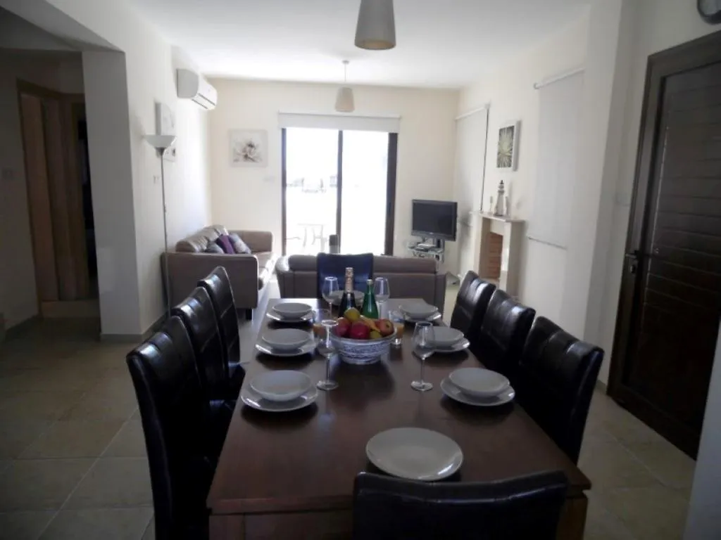 Villa Alexandra Ayia Napa 0*,  Kypr