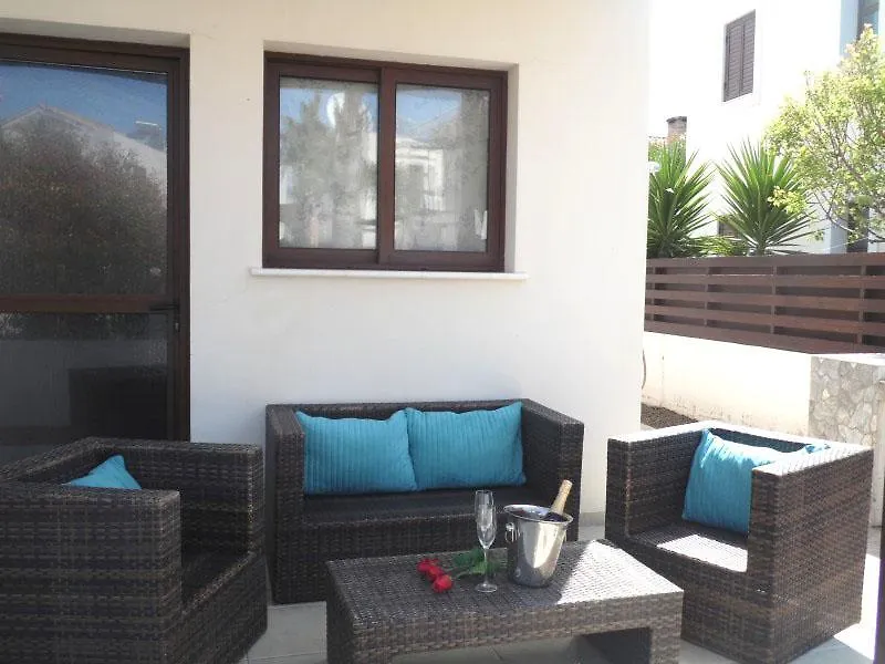 Villa Alexandra Ayia Napa 0*,